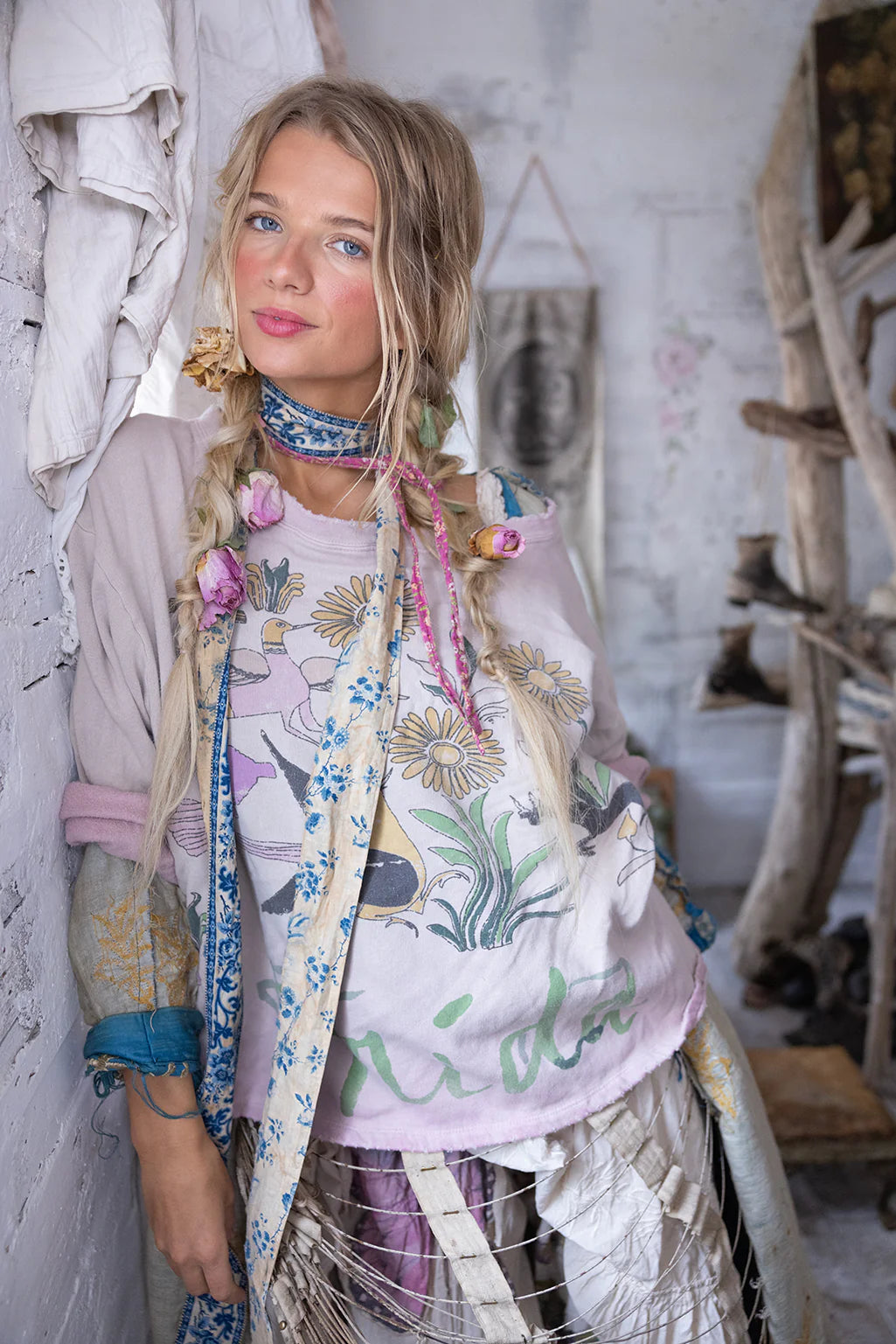 Flight Flowers Frida Nago Sweatshirt 2175