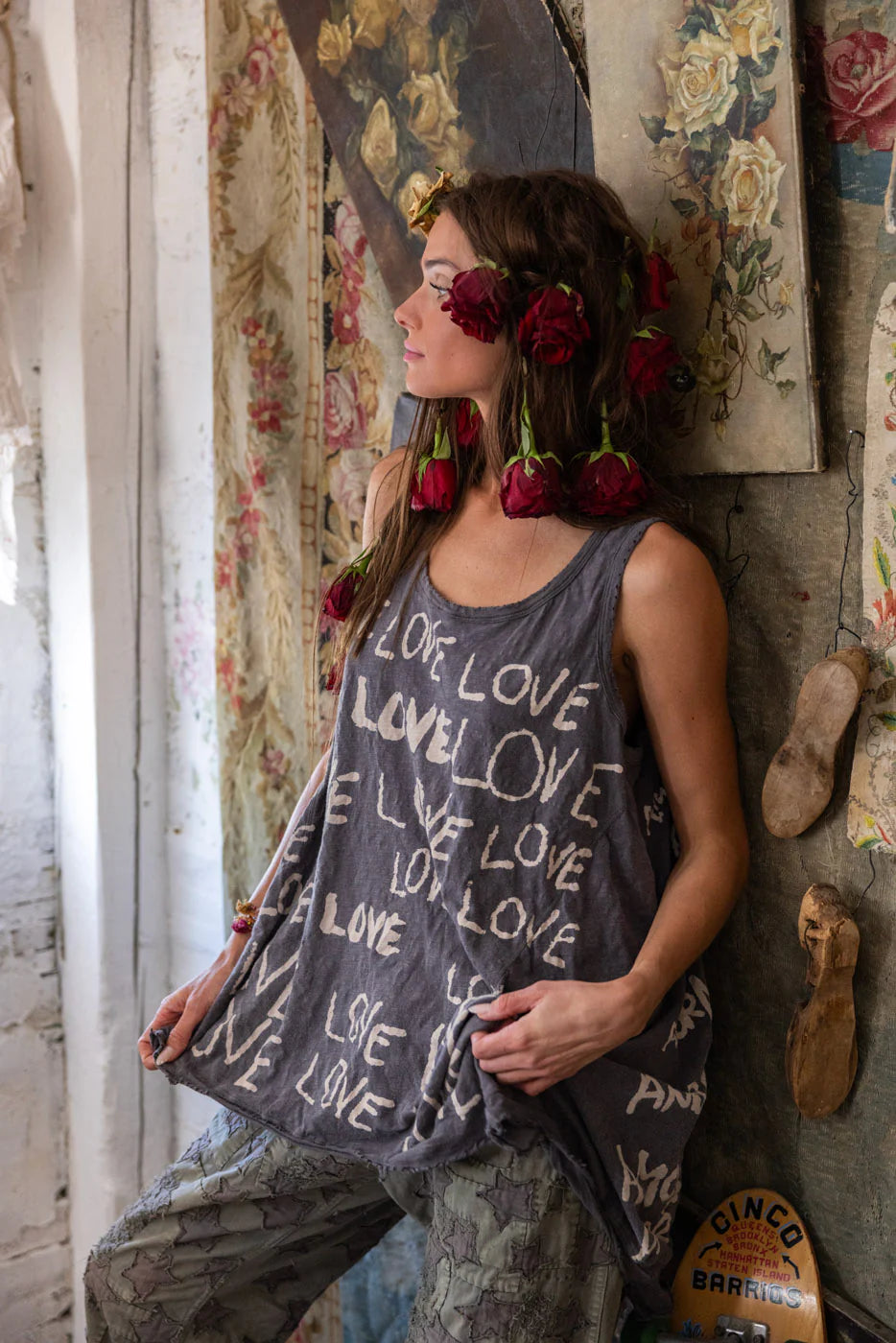 ** PRE ORDER ** Love Amor Paz Tank