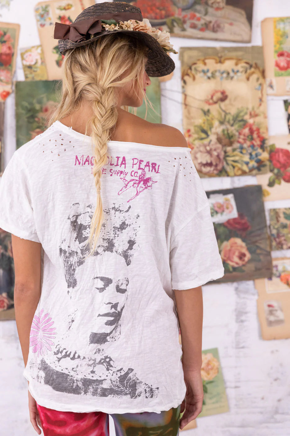 ** PRE ORDER ** Flight Flowers Frida Tee